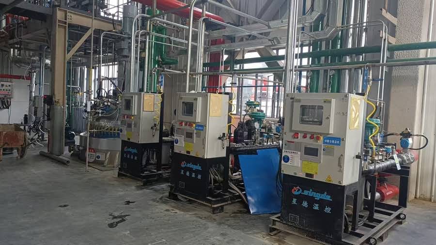 反应釜夹套控温机定制榜|±0.1℃高精度方案