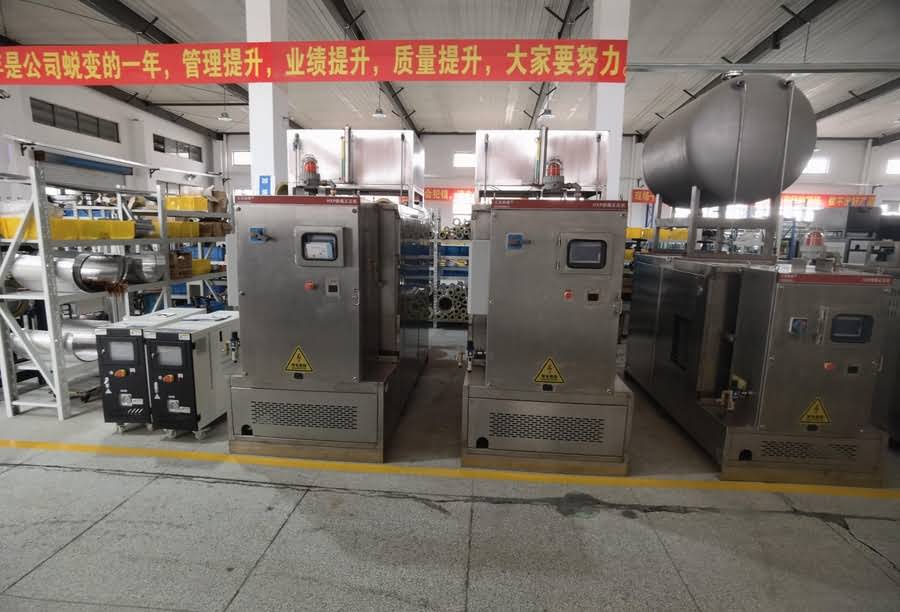 反应釜夹套控温机定制榜|±0.1℃高精度方案